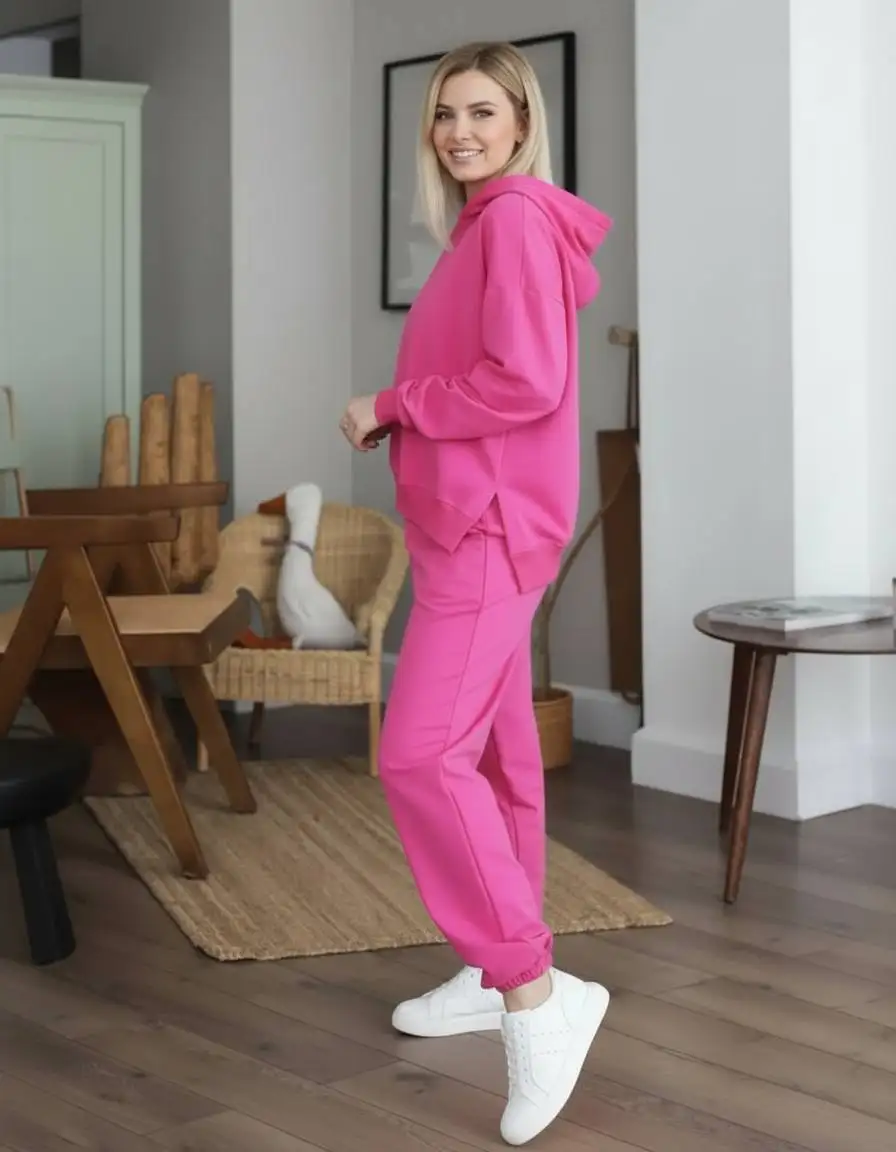 Спортивные костюмы новые размер 44-46 - Спортивная одежда (Одежда) в Химки