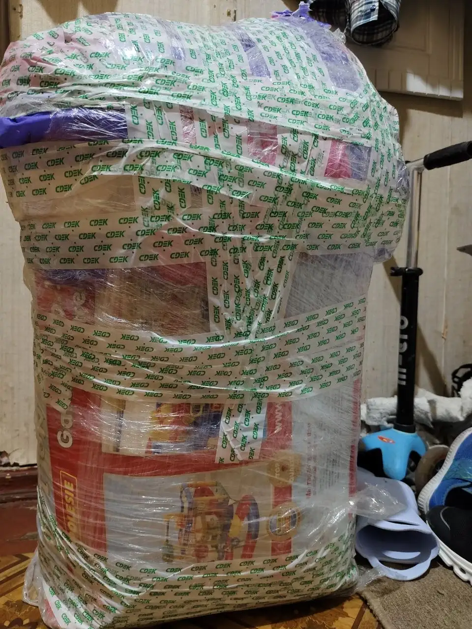 Продажа большой партии детской одежды и игрушек - Детская одежда (Барахолка) в Химки