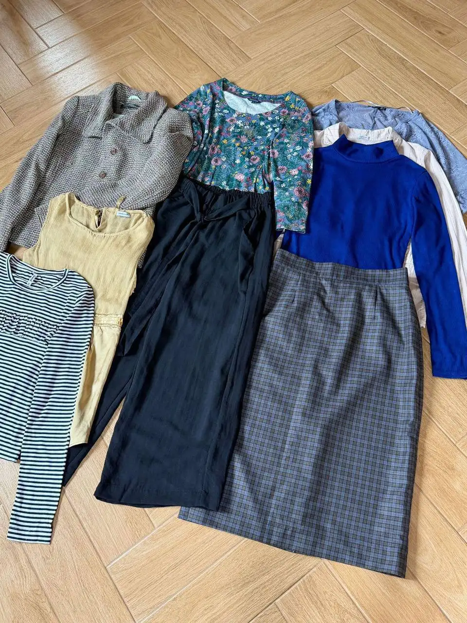 Пакет одежды размер S/M от известных брендов - Женская одежда (Одежда) в Москва