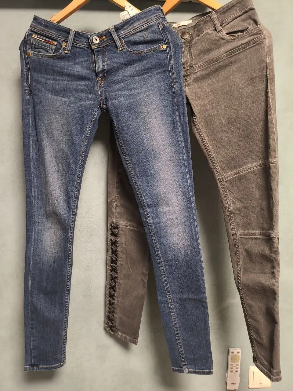 Джинсы женские б/у и шорты новые - Женская одежда (Одежда) в Зеленоград