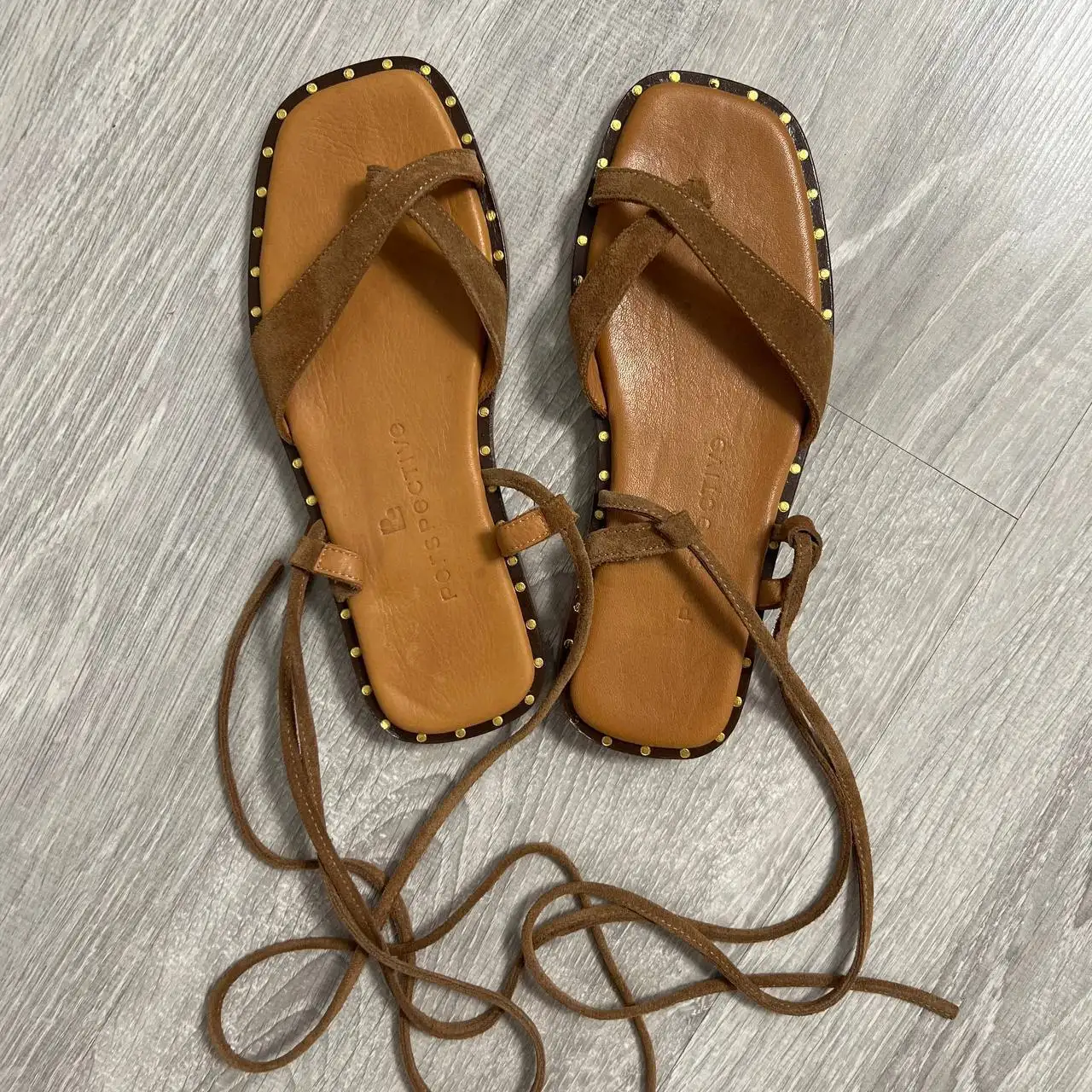 Сандалеты Perspective 36 размера из натуральной замши и кожи - Обувь (Одежда) в Химки