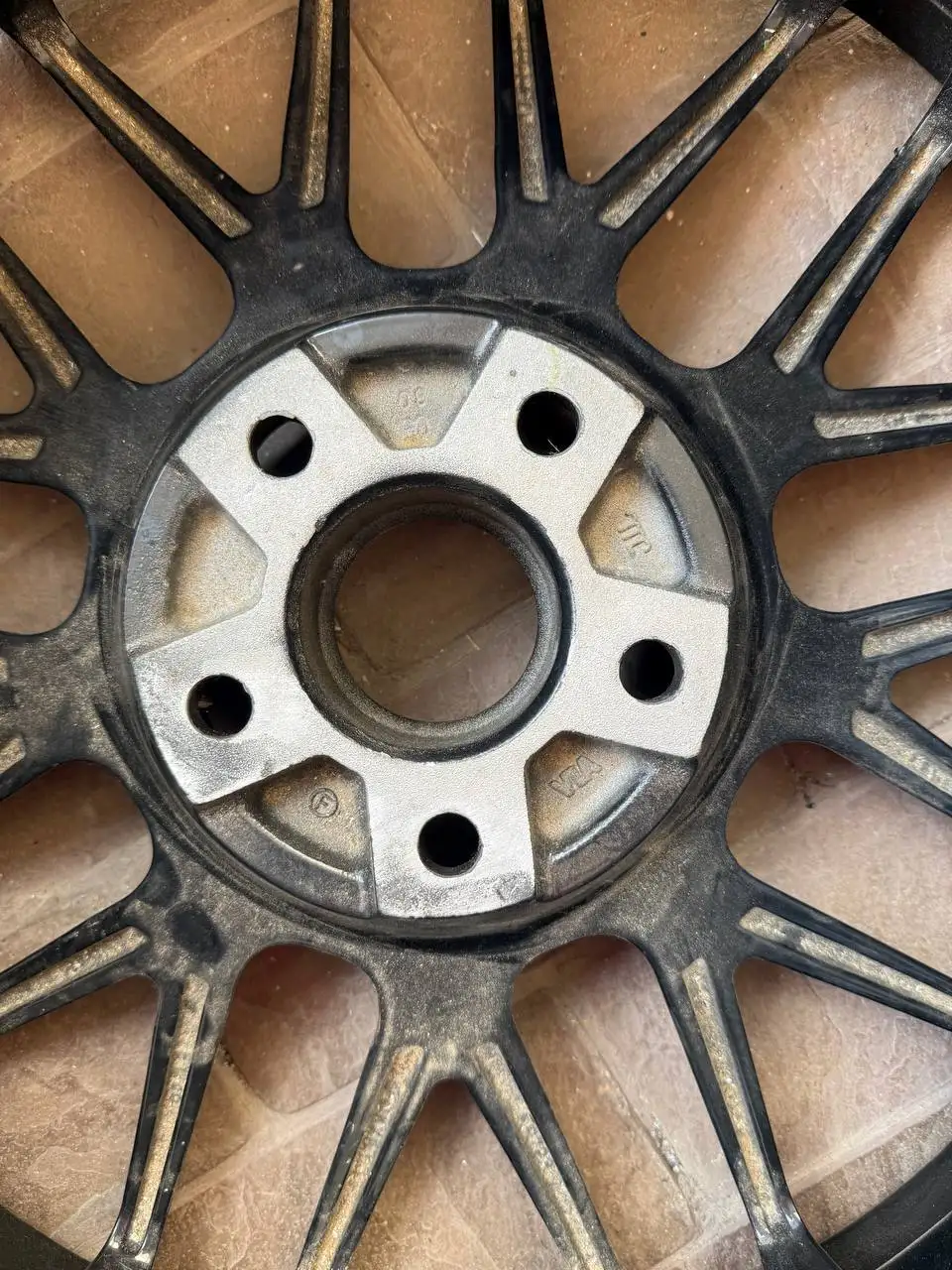 Продаю диски - Барахолка в Химки