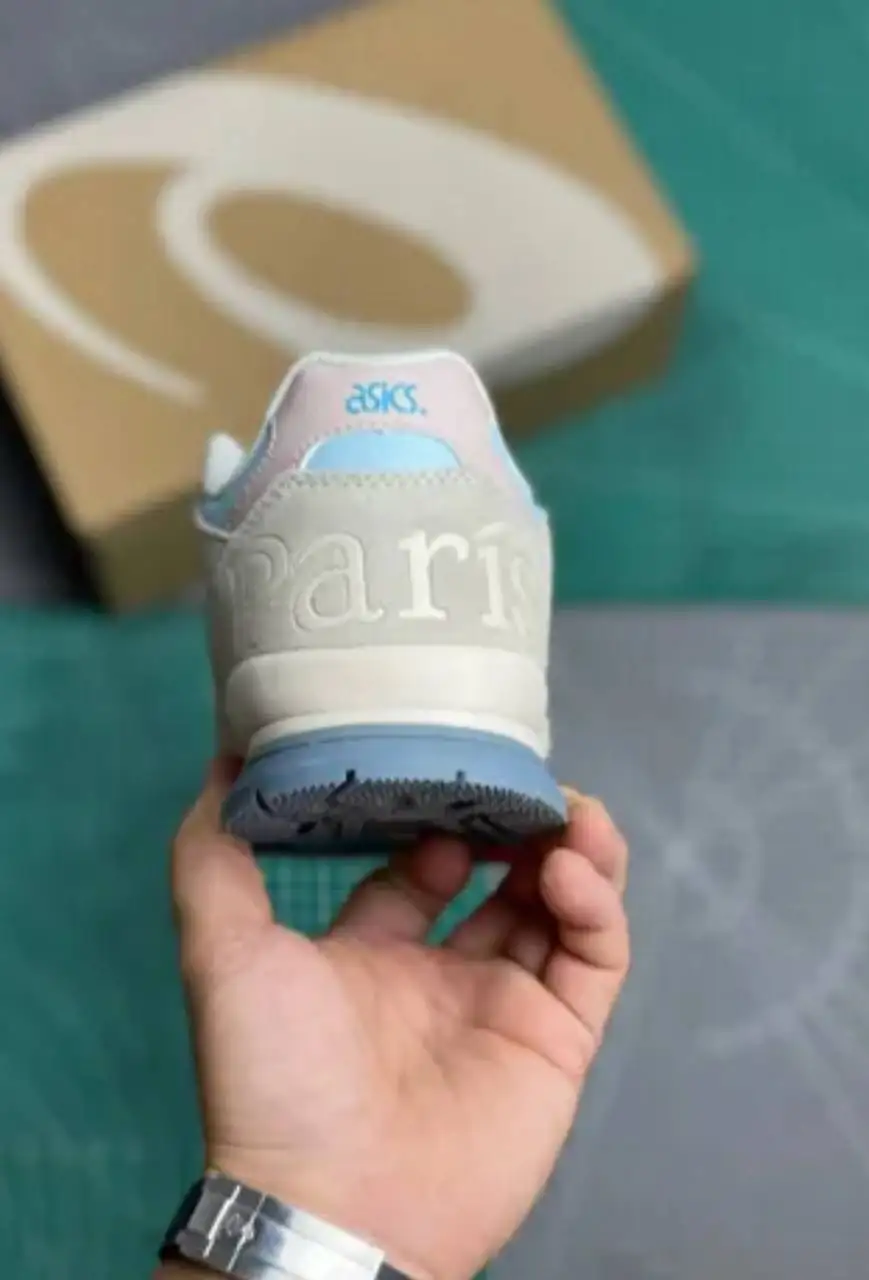 Женские кроссовки новые - Обувь (Одежда) в Химки