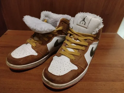 Женские зимние кроссовки 39 размера из натуральной замши (б/у) - частное объявление в Химки