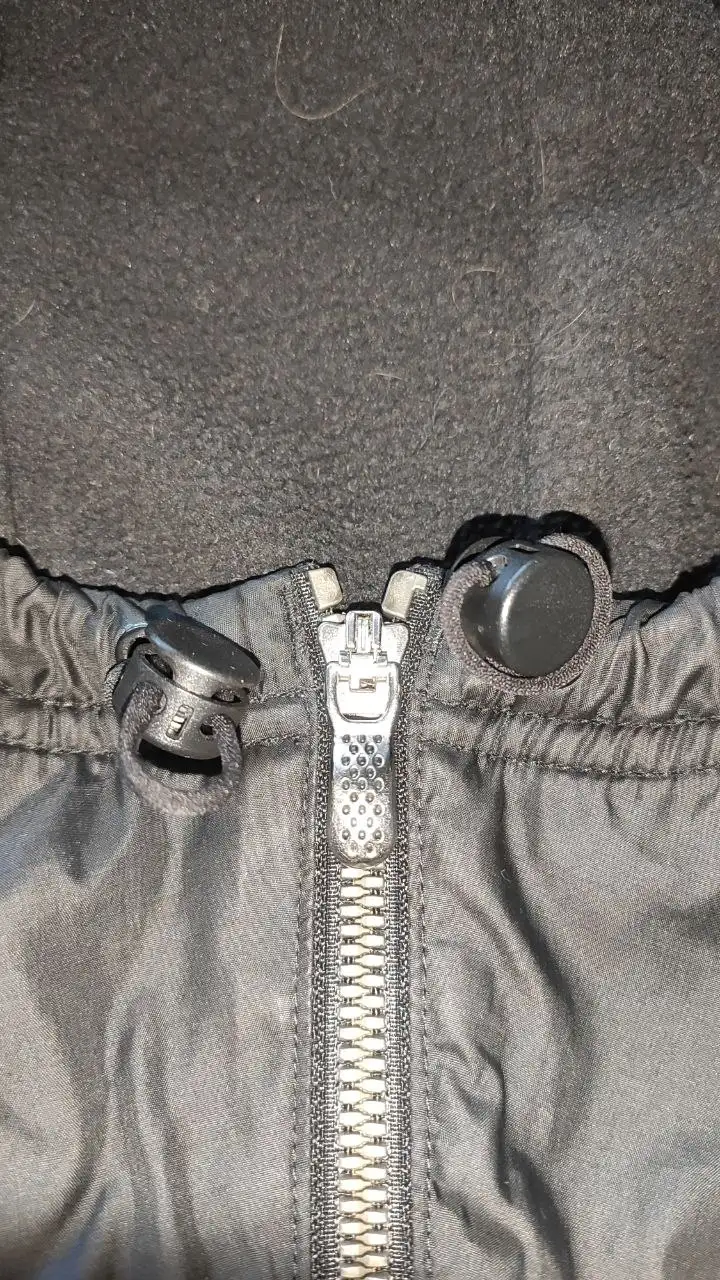 Куртка утепленная Adidas оригинал, размер 42 (XS) - Верхняя одежда (Одежда) в Зеленоград