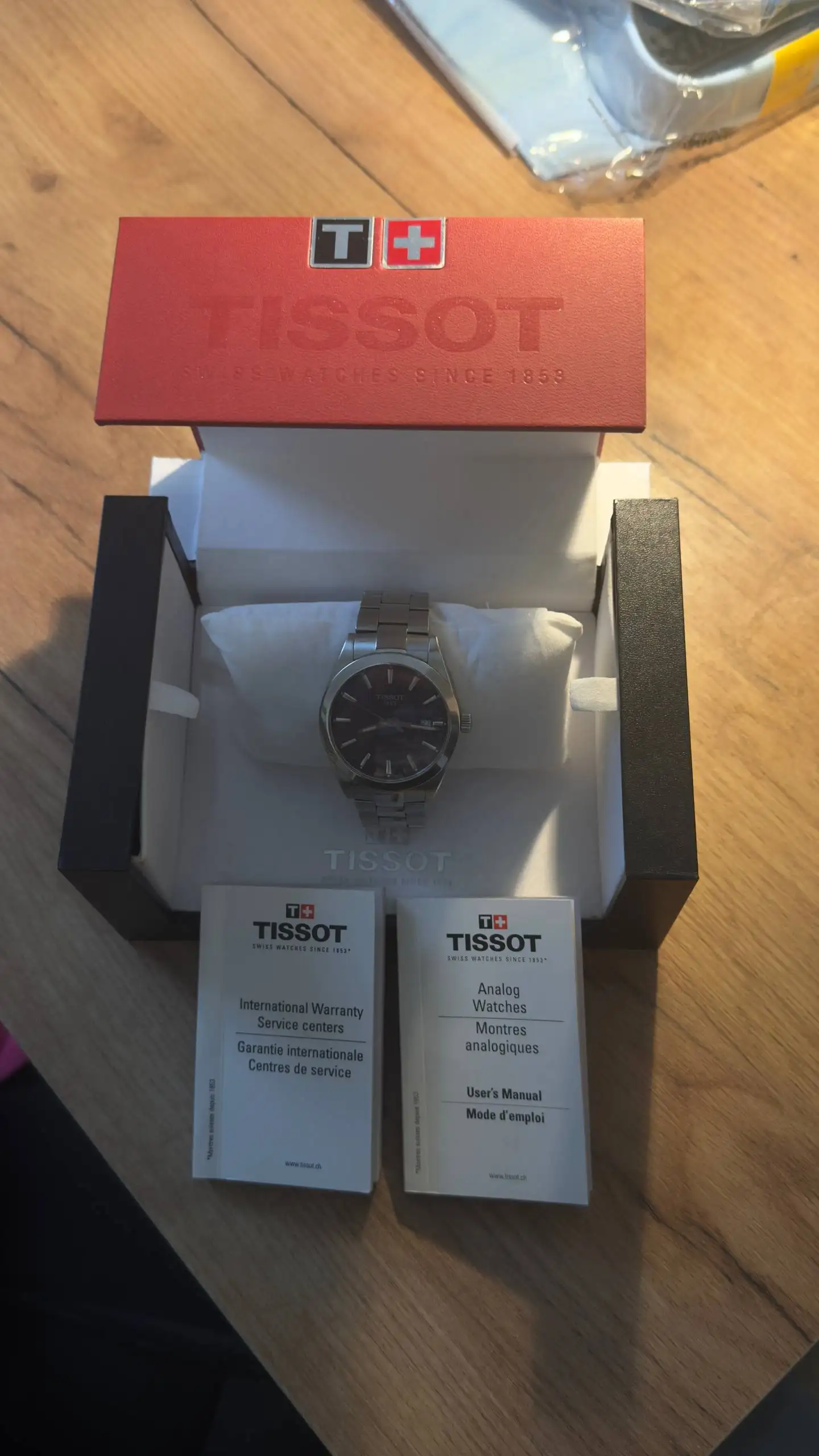 Продаю часы Tissot Gentleman Quartz (T127.410) - Электроника в Химки