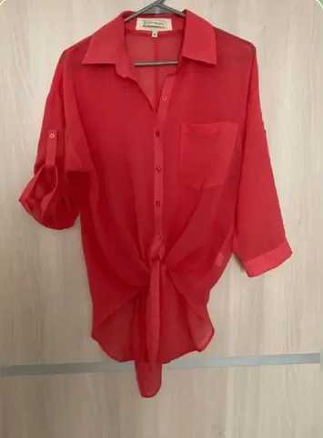 Блузка идеальное состояние 46-48 - Куртки в Химки