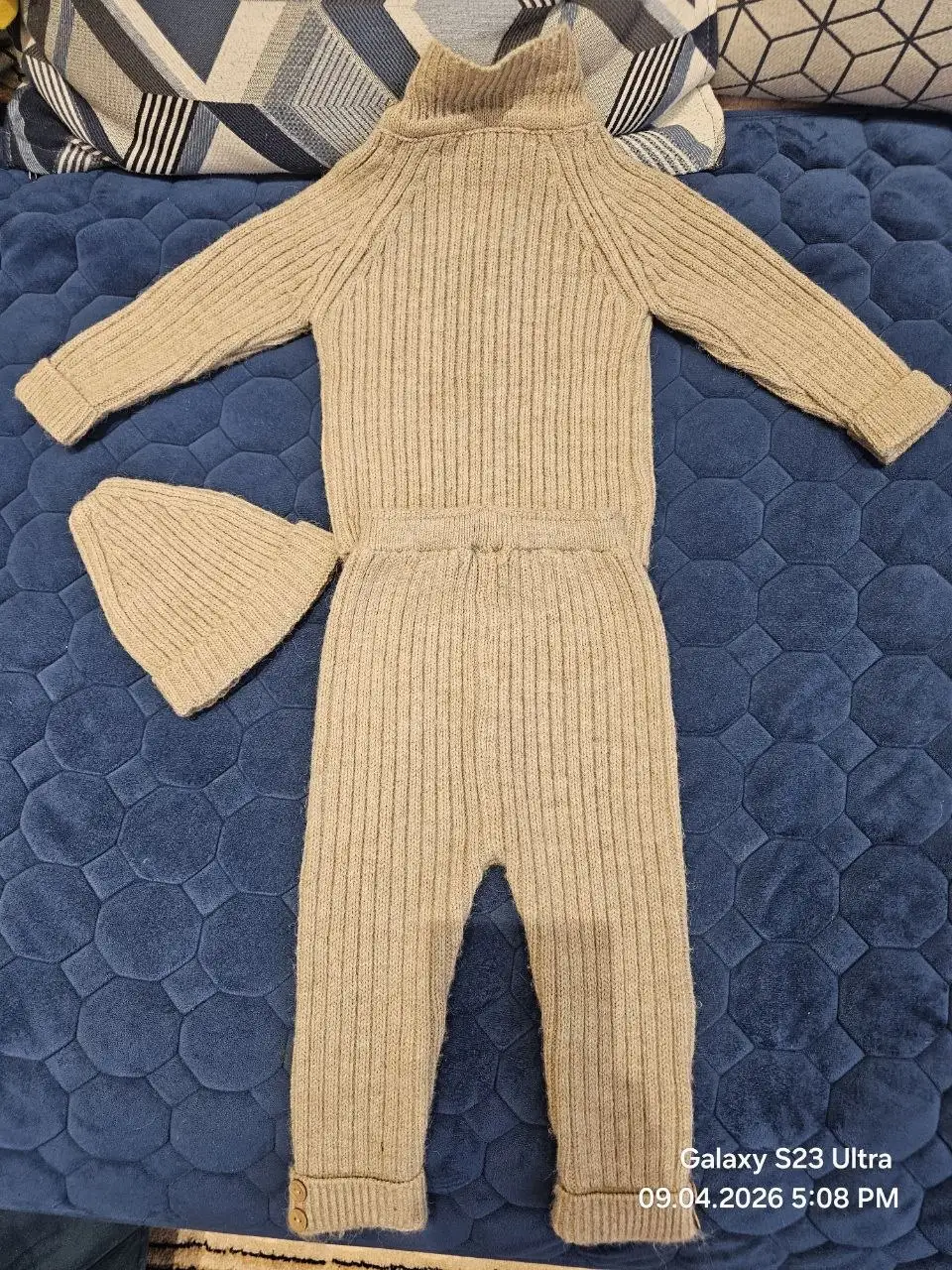 Вязаный костюм для мальчика 80 см - Одежда для детей (Товары для детей) в Неизвестно