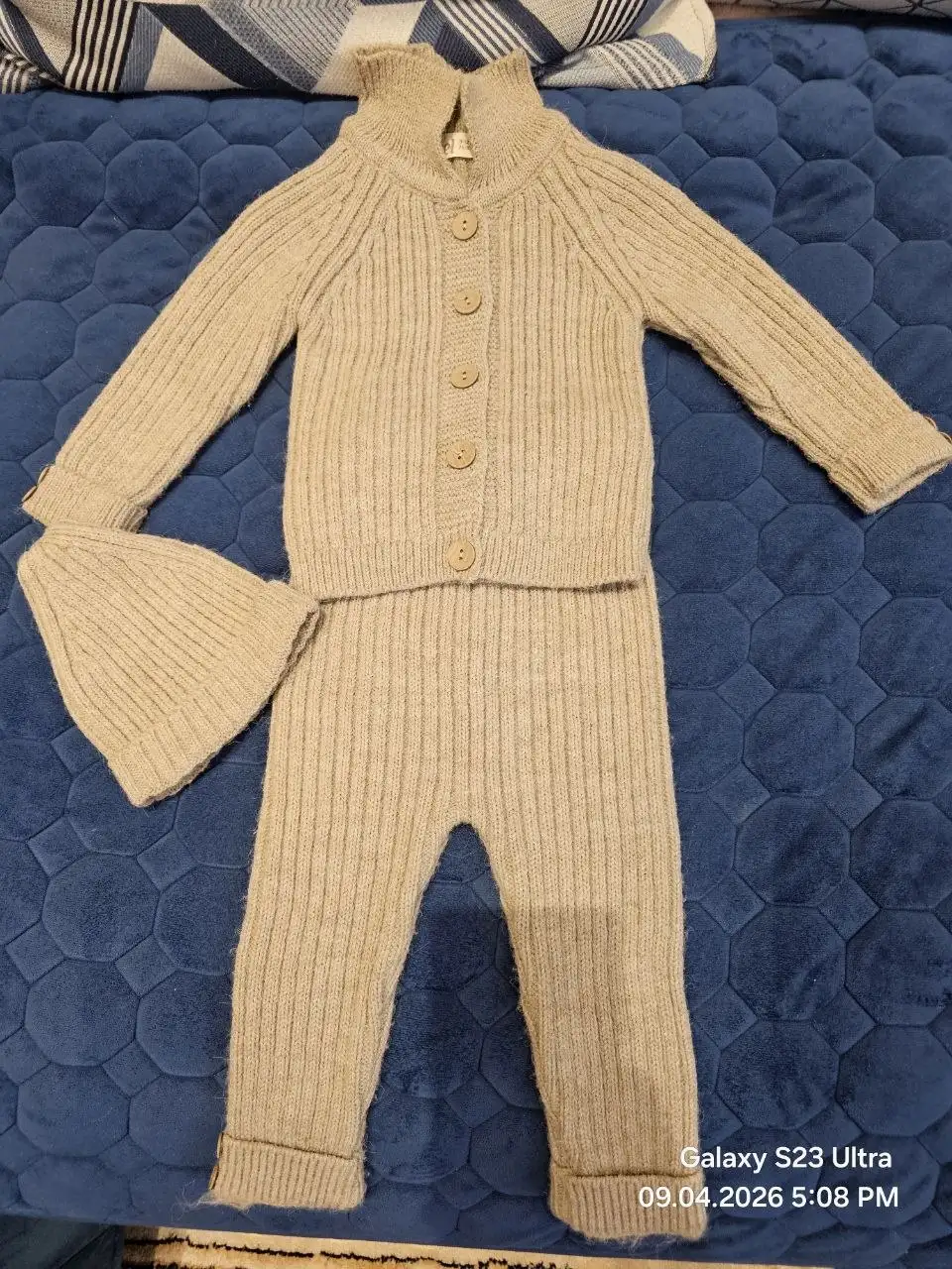 Вязаный костюм для мальчика 80 см - Одежда для детей (Товары для детей) в Неизвестно