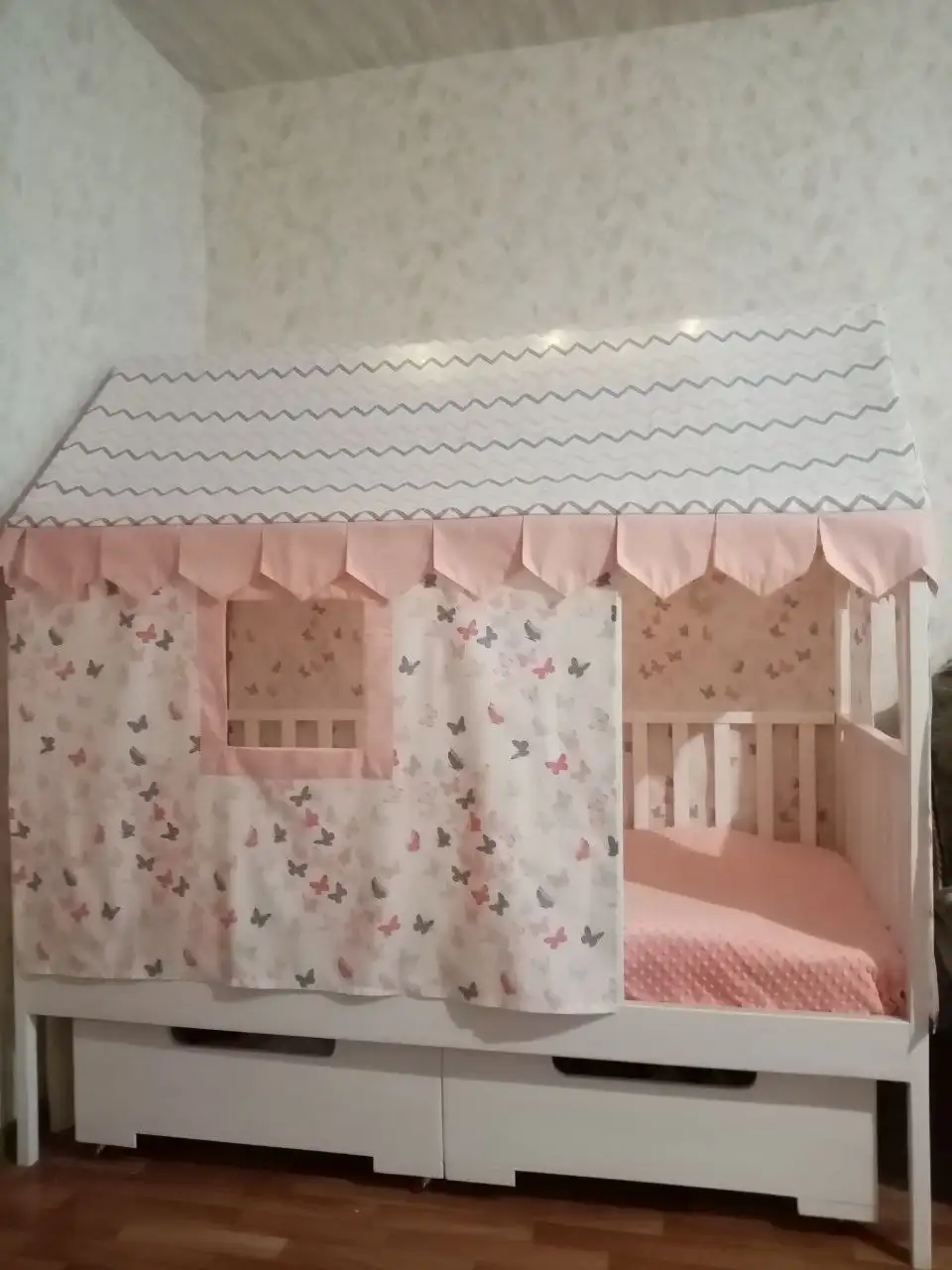 Детская кроватка-домик с матрасом - Детские кроватки (Товары для детей) в Химки
