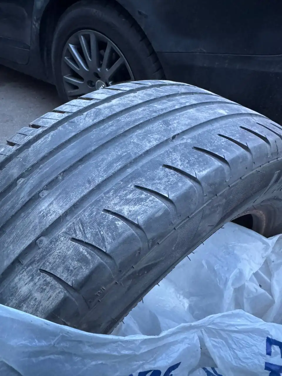 Продам летнюю резину R16 225/60 - Шины (Авто) в Химки