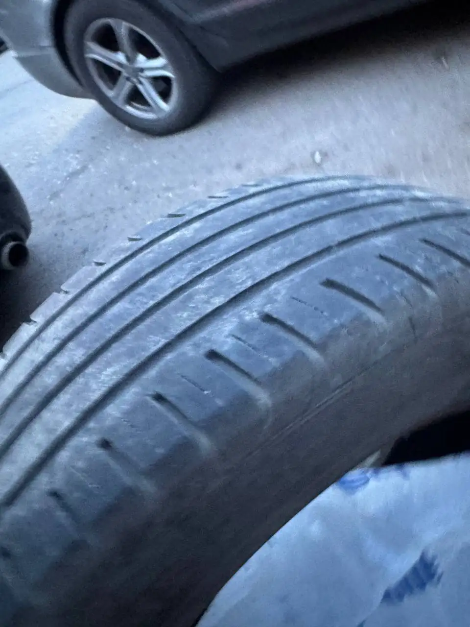 Продам летнюю резину R16 225/60 - Шины и диски (Авто) в Химки