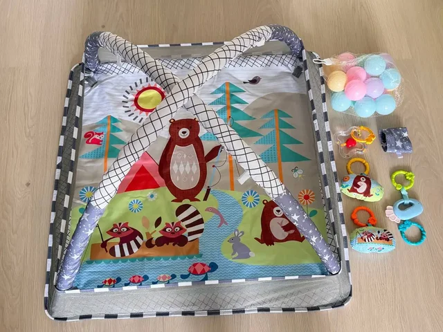 Детский игровой коврик и стойка Монтессори - частное объявление в Химки