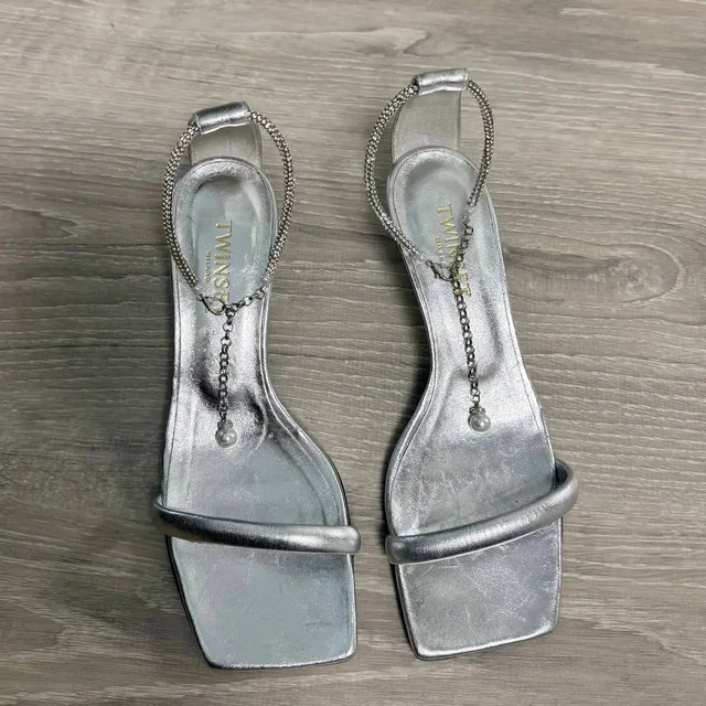 Босоножки Twinset, 36 размер, кожа - Обувь в Химки
