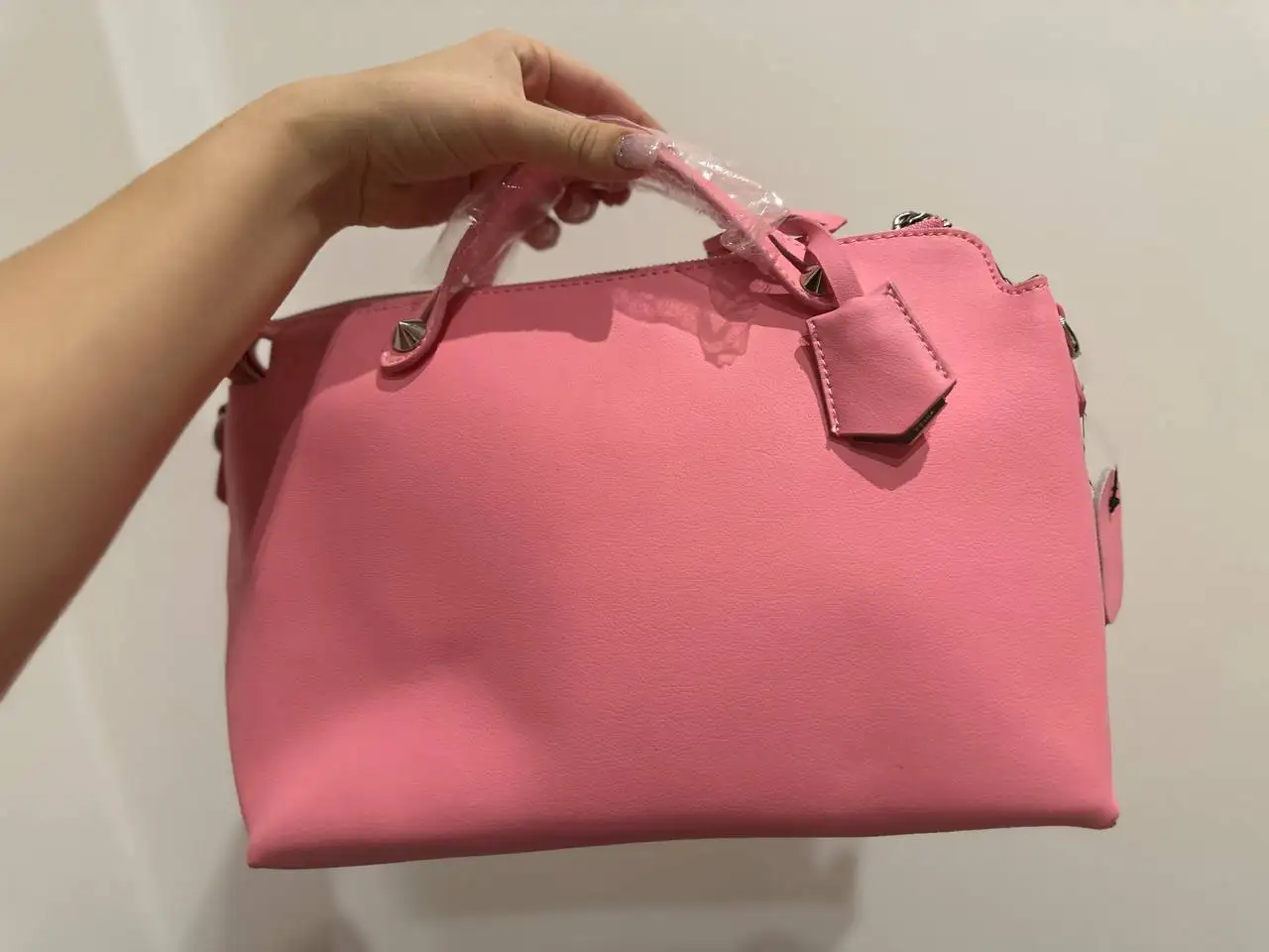 Новая сумка Fendi из натуральной кожи - Аксессуары (Одежда) в Химки