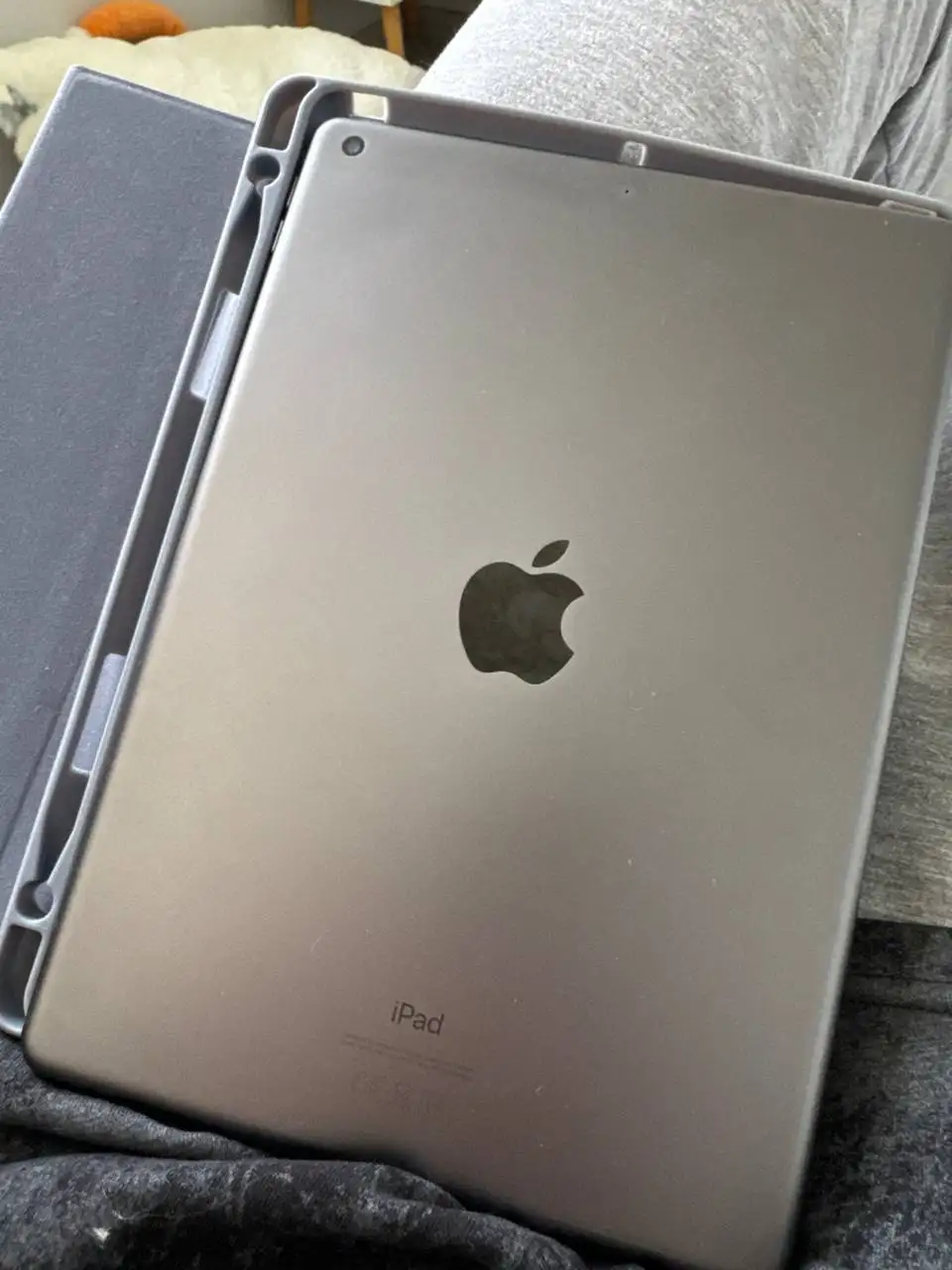 iPad в идеальном состоянии - Электроника в Химки