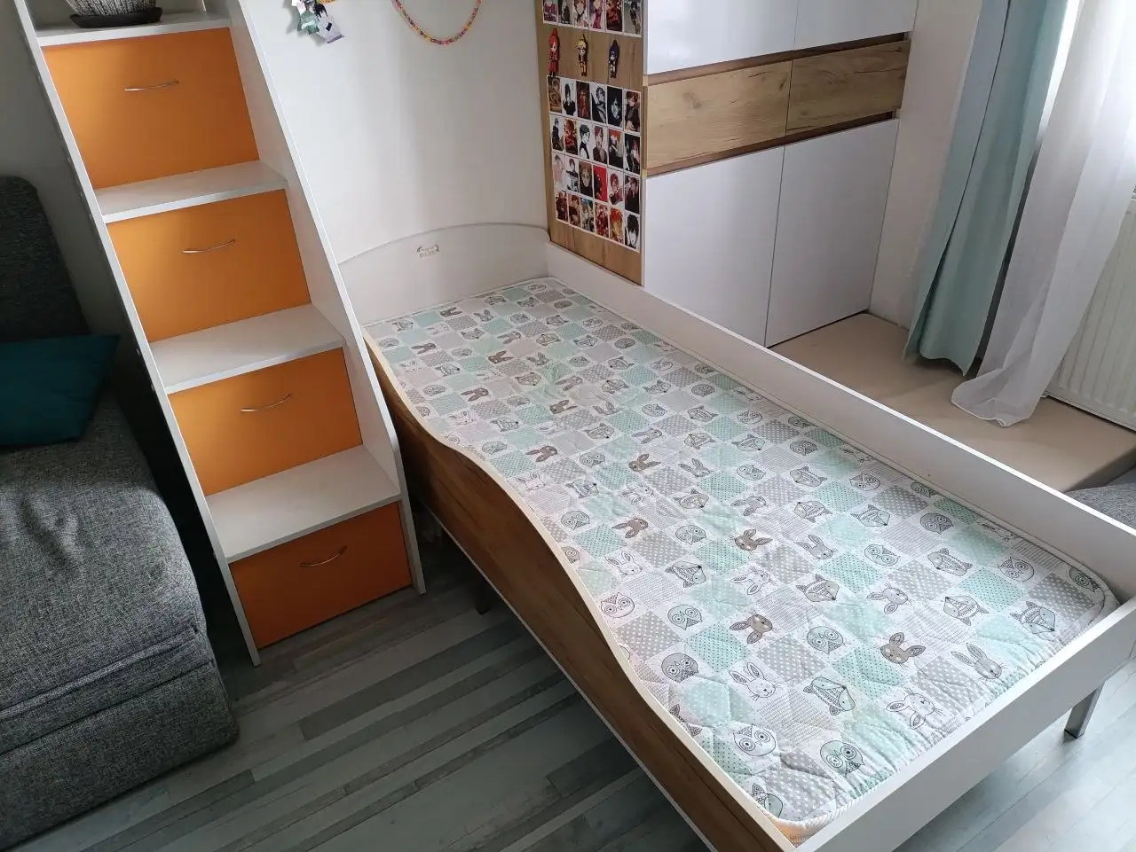 Продам кровать 80х190 с матрасом и отдам лестницу с ящиками - Мебель (Барахолка) в Химки