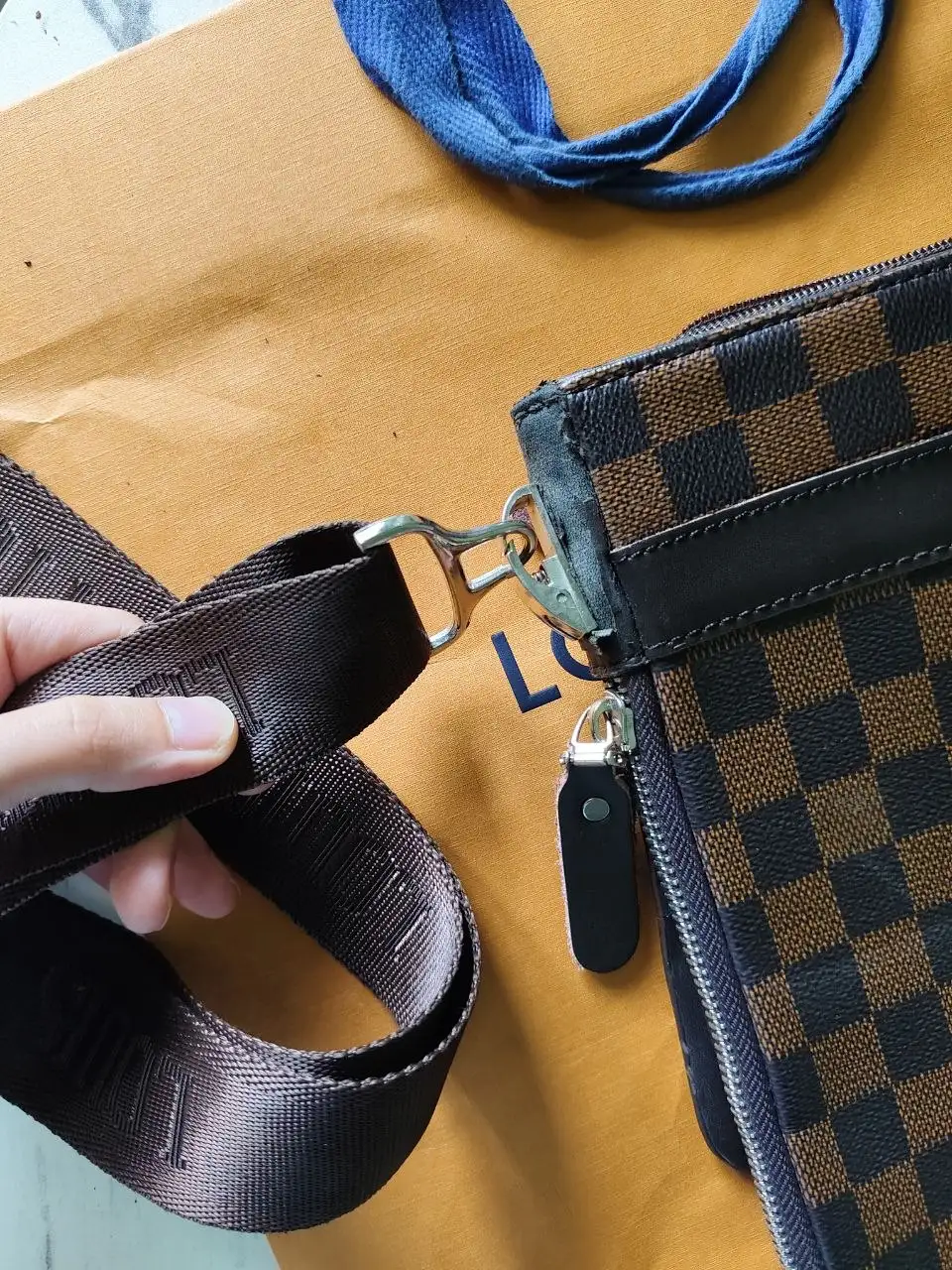 Сумка под ремонт оригинальная кожа Louis Vuitton - Аксессуары (Одежда) в Химки