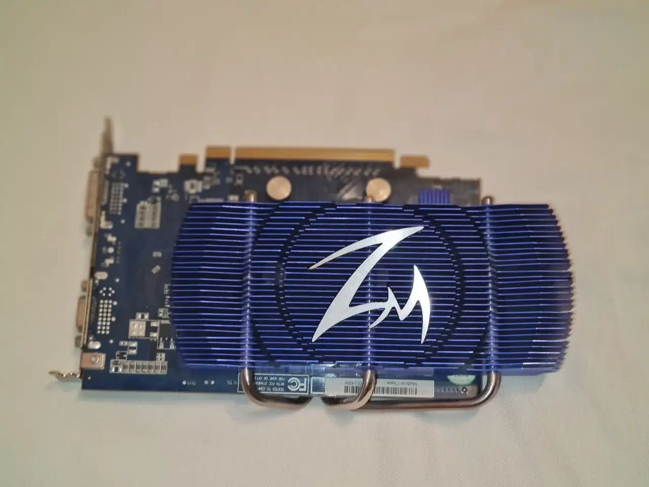 Видеокарта Sapphire Radeon X1300 XT 512mb PCI-E - Видеокарты (Электроника) в Химки