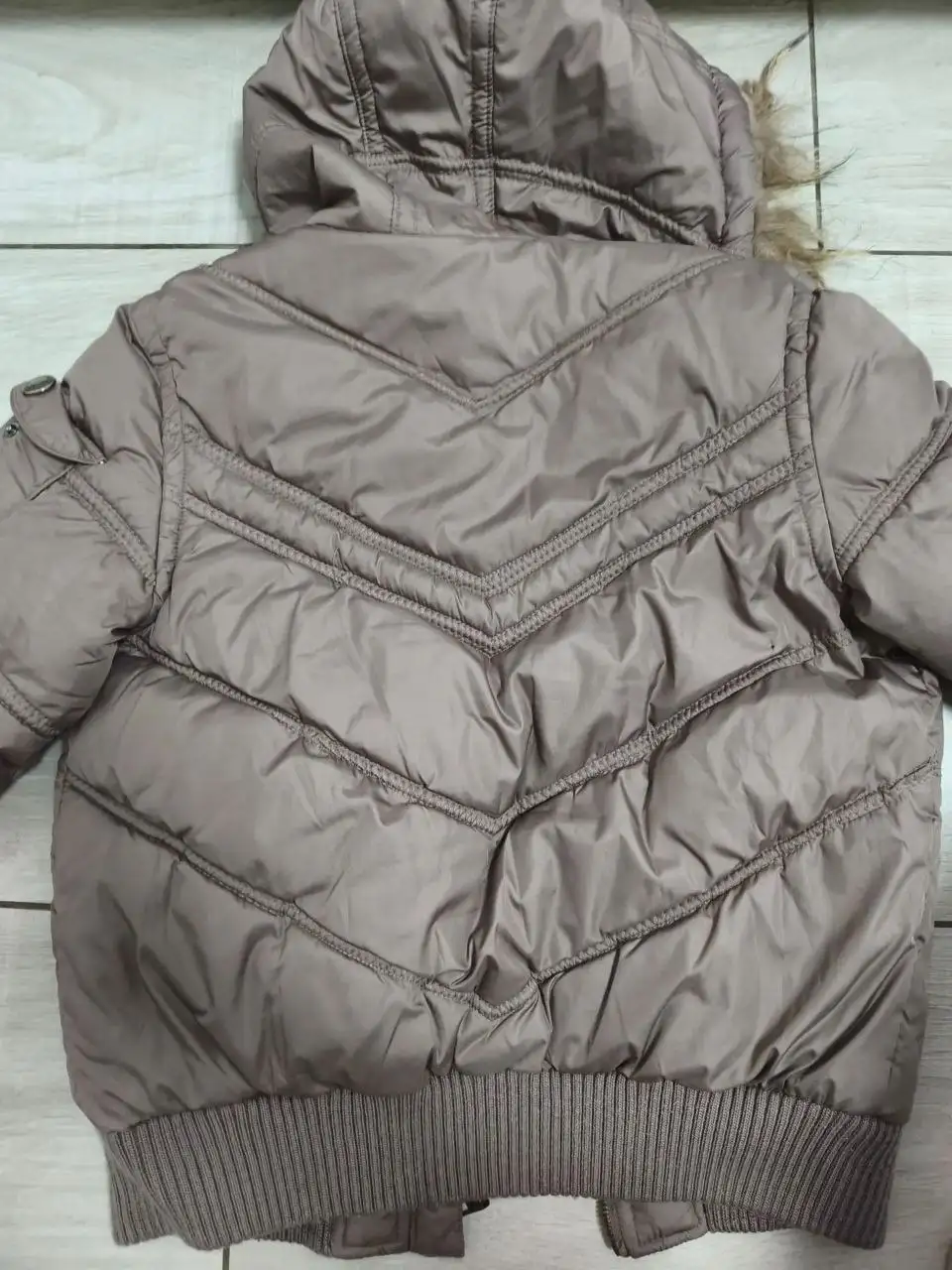 Демисезонная куртка Esprit M - Верхняя одежда (Одежда) в Химки