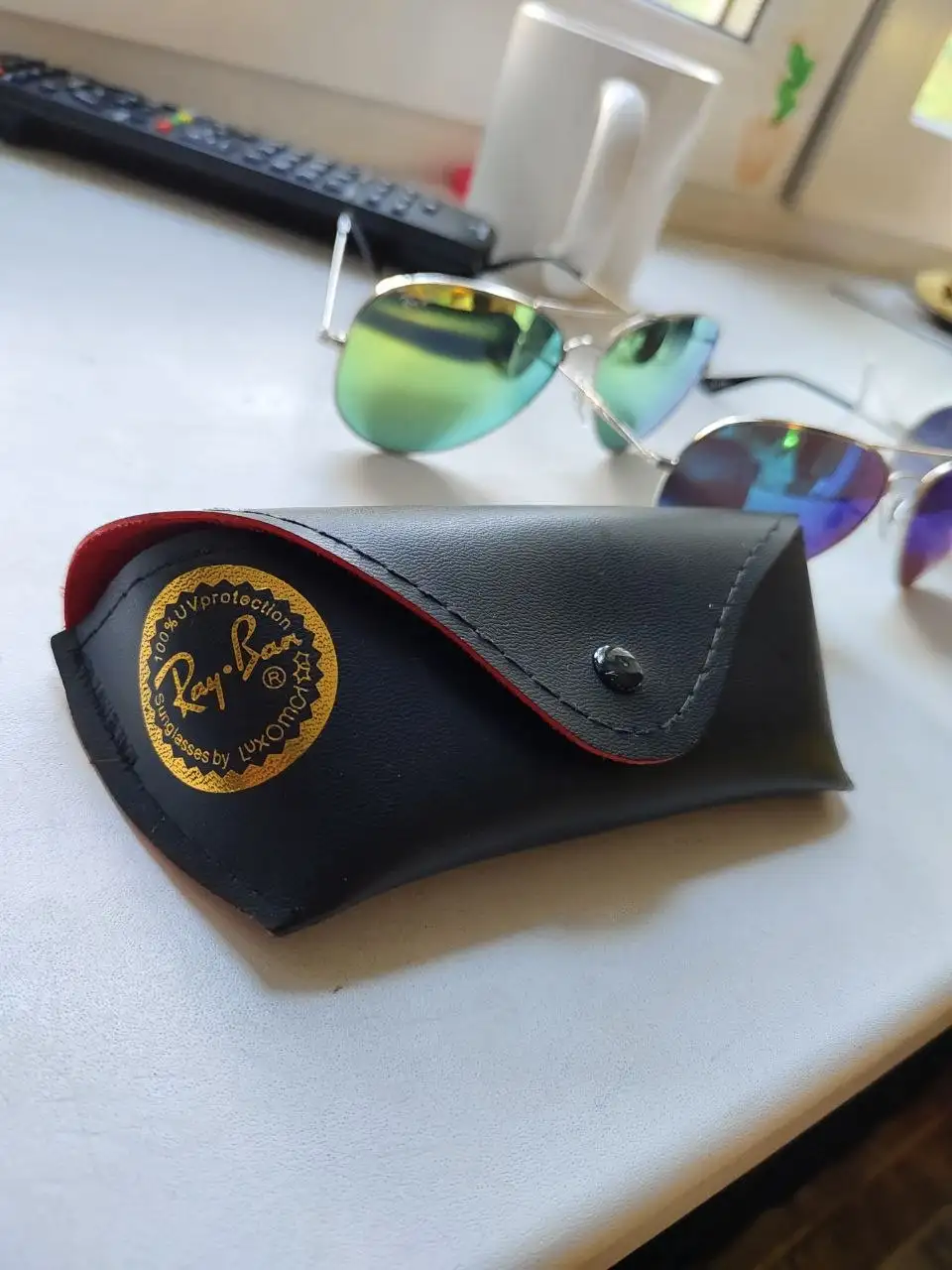 Продам солнцезащитные очки Ray-Ban (3 пары) - Барахолка в Химки