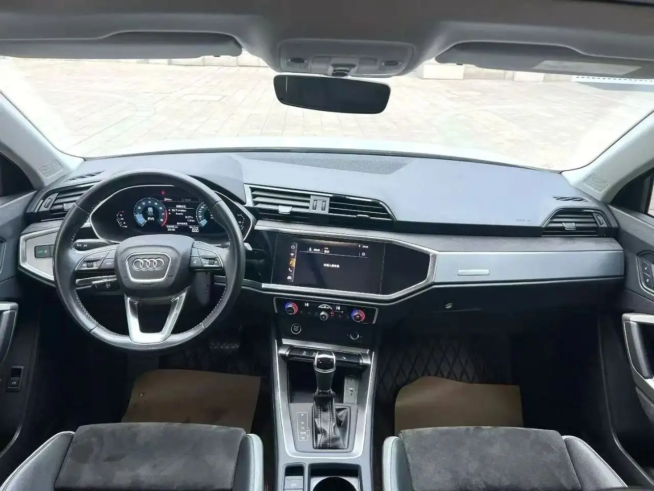 Audi Q3 2022 - Легковые автомобили (Авто) в Москва