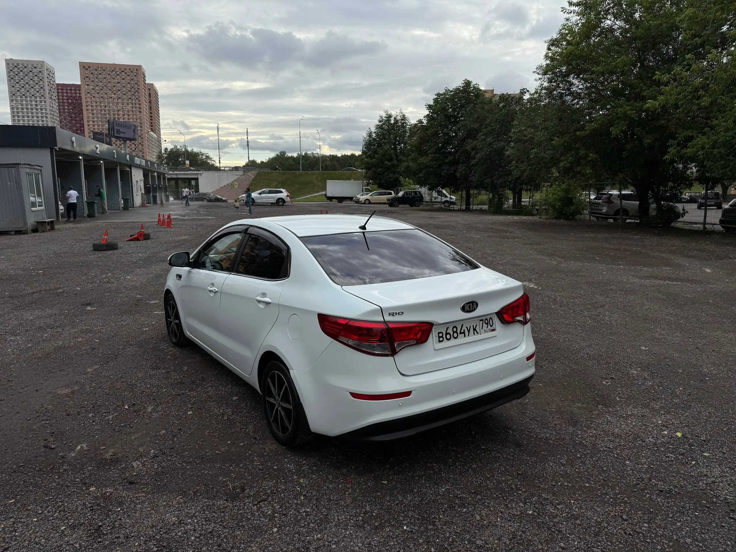 Kia Rio 3 рест 2015 - Легковые автомобили (Авто) в Москва