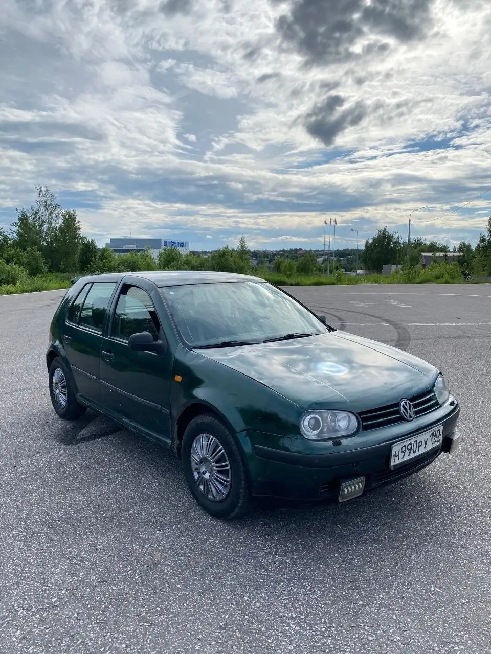 Продажа Volkswagen Golf 4 1999 - Volkswagen Golf 4 (Авто) в Сергиев Посад
