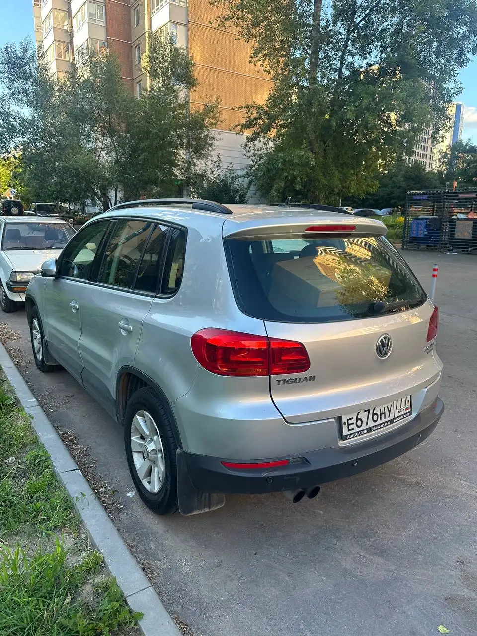 Автомобиль 2012 года, 2 владельца, автомат, полный привод - Авто в Москва
