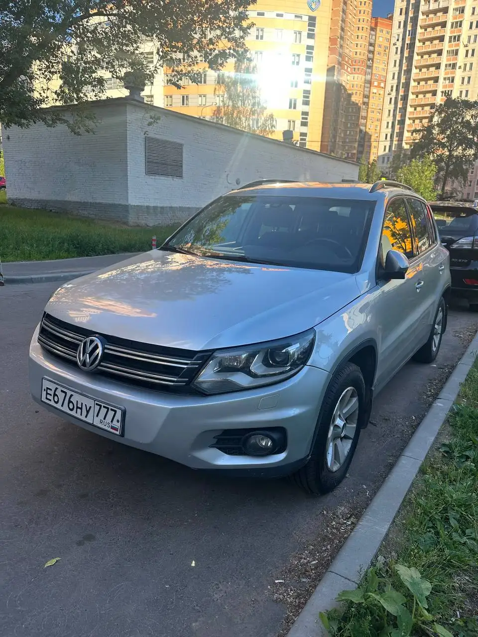 Автомобиль 2012 года, 2 владельца, автомат, полный привод - Авто в Москва
