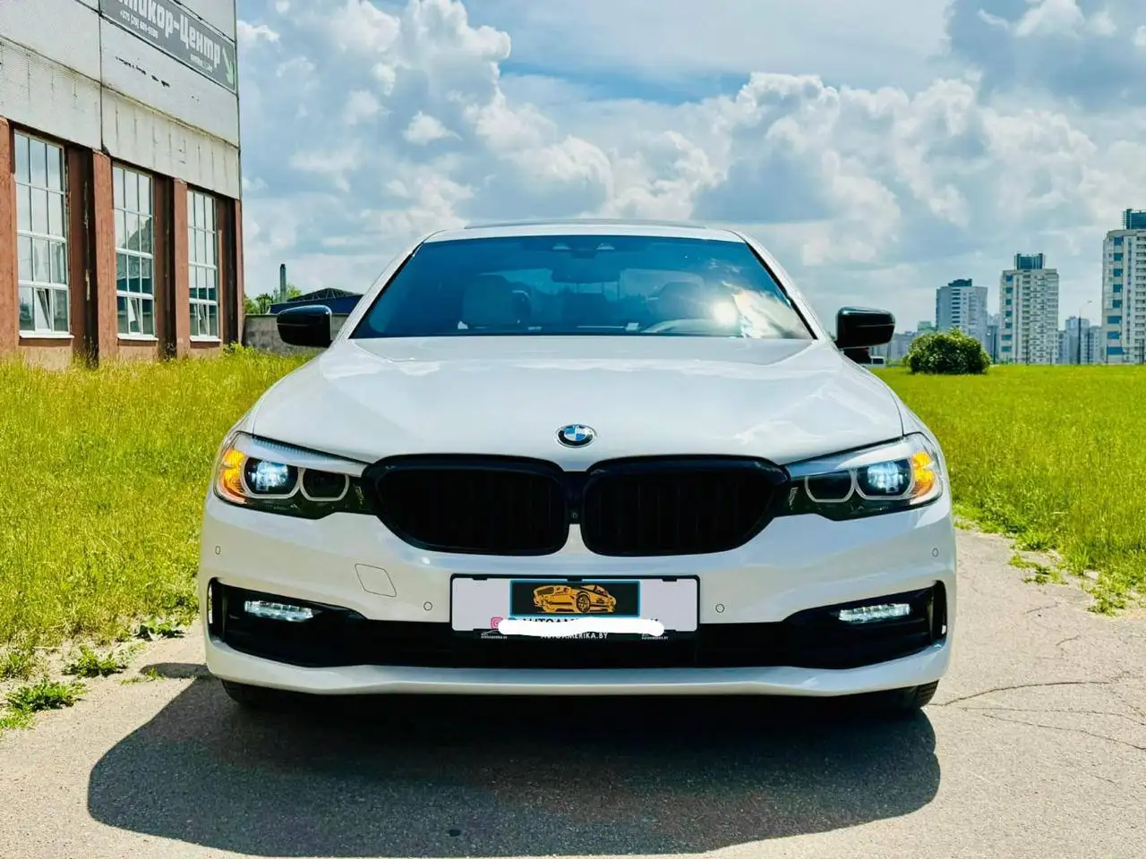 BMW 530i 2.0L Turbo 252 л.с. в идеальном состоянии - BMW 5 Series (Авто) в Краснодар