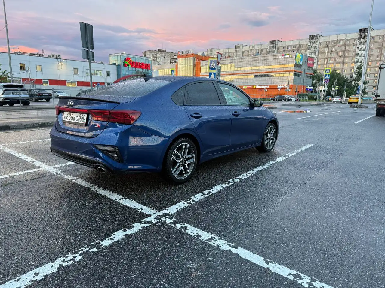 Kia Forte 2018 - Легковые автомобили (Авто) в Зеленоград