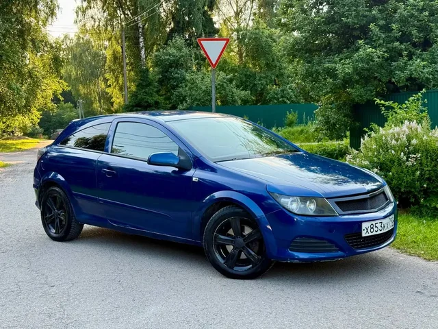 Opel Astra GTC 2007 - Запчасти и аксессуары в Москва