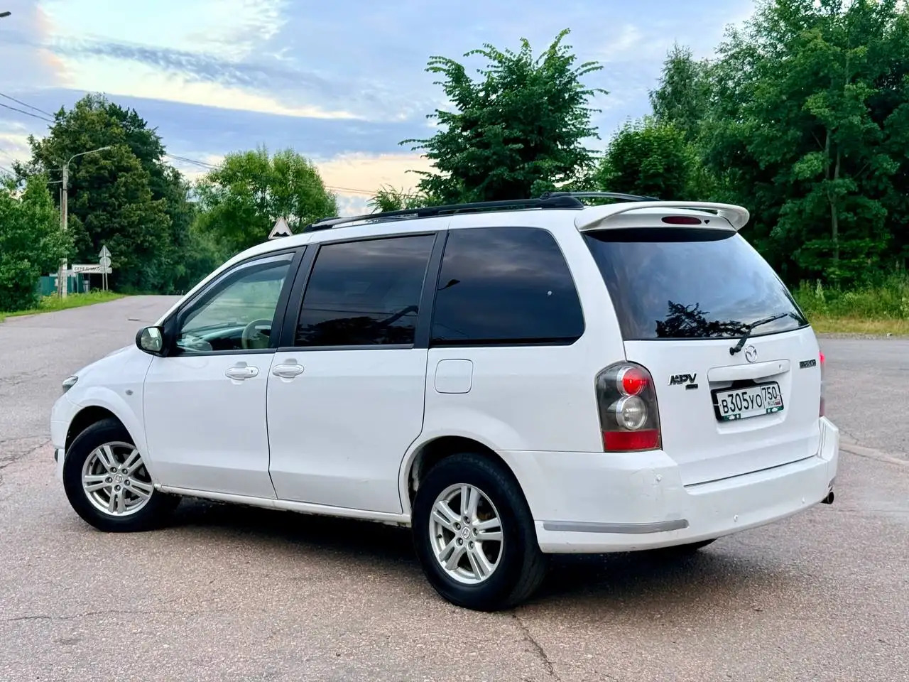 Mazda MPV 2005 г.в. в отличном состоянии - Авто в Москва