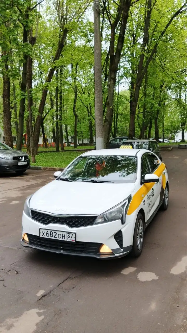 Kia Rio 2021 1.6 автомат, пробег 300 тыс, такси - Легковые автомобили (Авто) в Москва