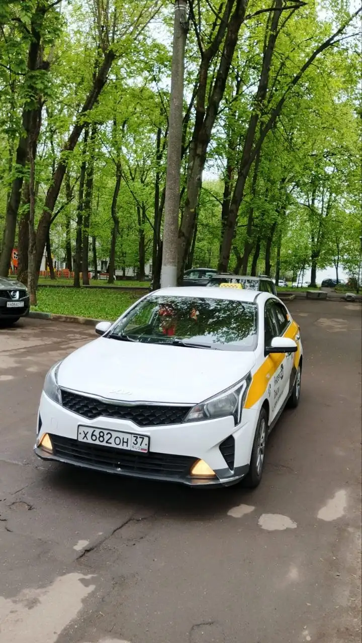Kia Rio 2021 1.6 автомат, пробег 300 тыс, такси - Легковые автомобили (Авто) в Москва