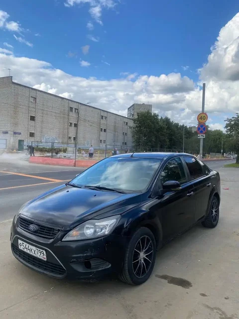 Ford Focus 2 2009 - Hyundai Accent в Москва