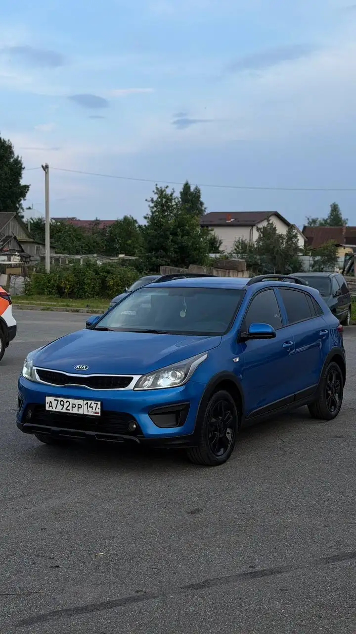 KIA RIO X-line 2019, 1.6AT, максимальная комплектация - Легковые автомобили (Авто) в Санкт-Петербург