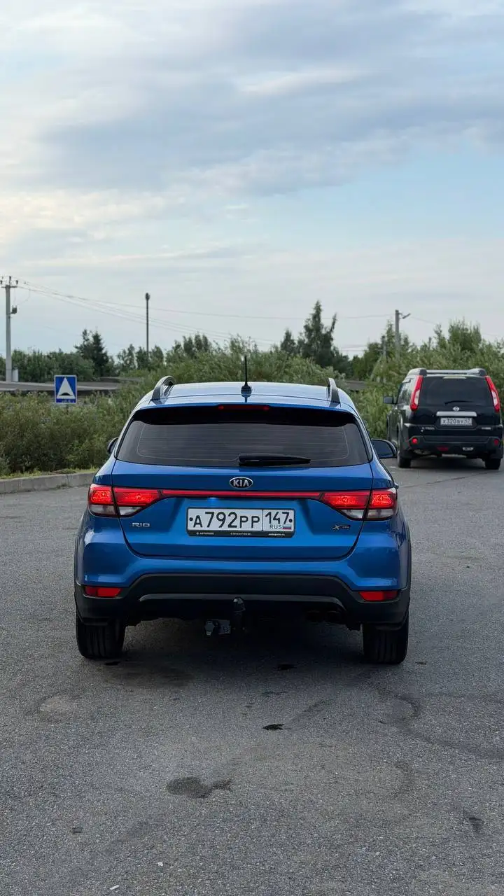 KIA RIO X-line 2019, 1.6AT, максимальная комплектация - Легковые автомобили (Авто) в Санкт-Петербург