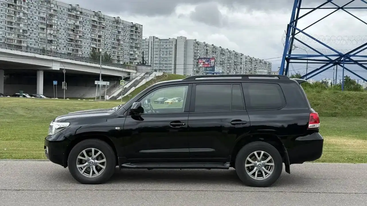 Toyota Land Cruiser 2008, дизель, 7 мест - Внедорожники (Авто) в Москва