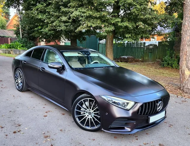 Mercedes CLS 350d 2018 в идеальном состоянии - Мопеды и скутеры в Неизвестно