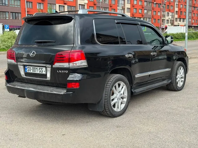 LEXUS LX570 2013 года, чистый Грузинский учет, Москва - Авто в Москва