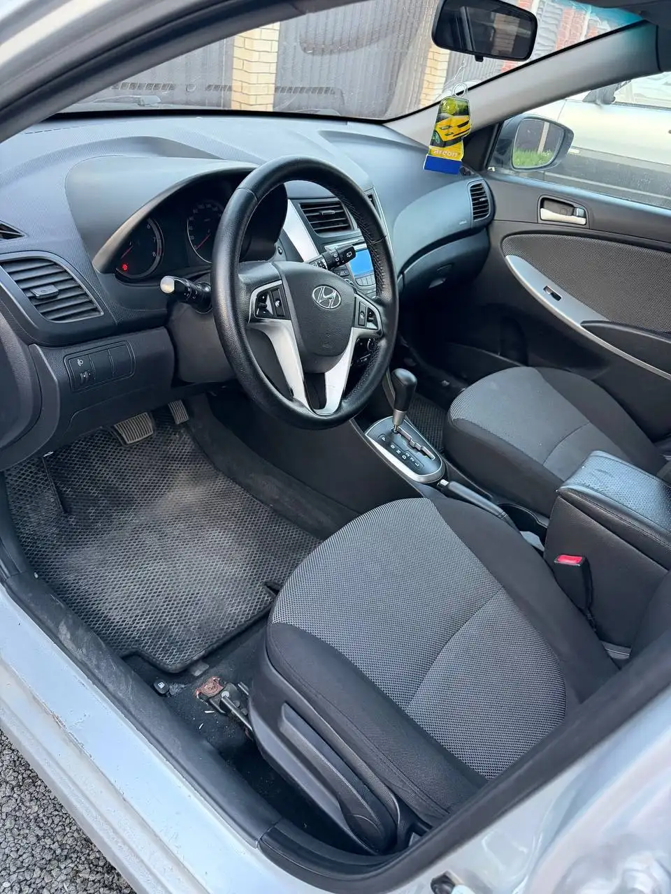 Kia Rio 2011 1.6 АТ 196 тыс км - Авто в Казань