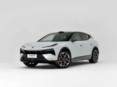 Lotus For Me SE в Хоргосе и Кашгаре - Mercedes-Benz в Москва