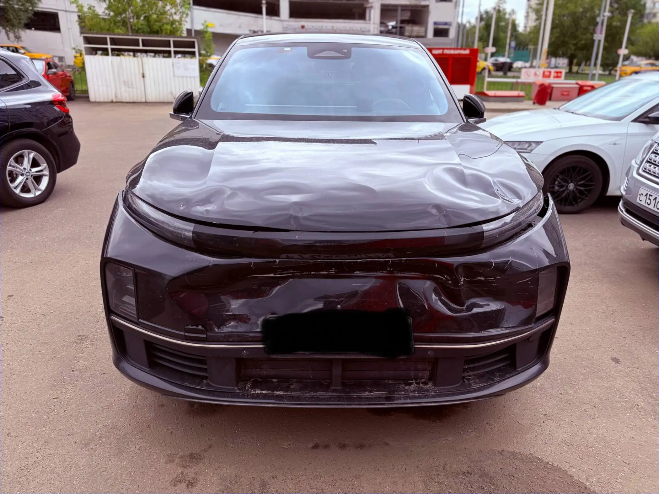 Li Auto L7 1.5 AT 2023 битый - Авто в Москва