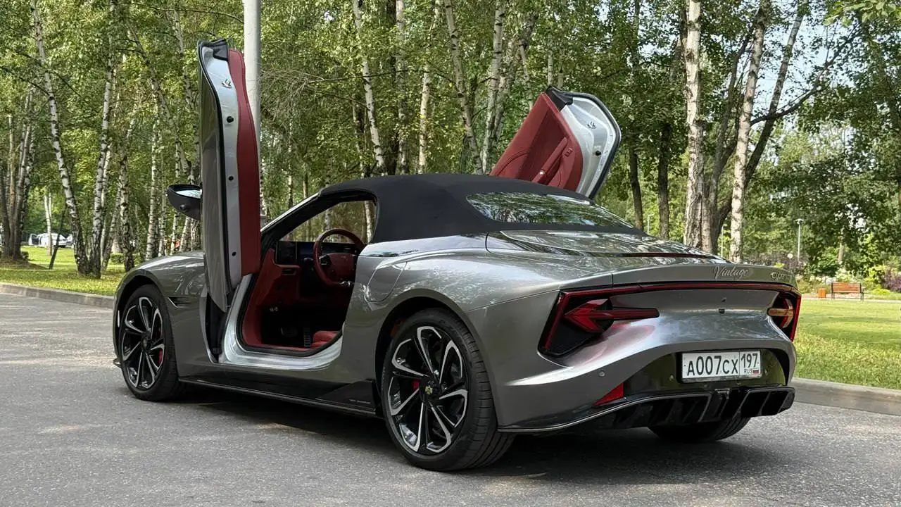 MG Cyberster 544 л.с. 2025 года - Легковые автомобили (Авто) в Москва