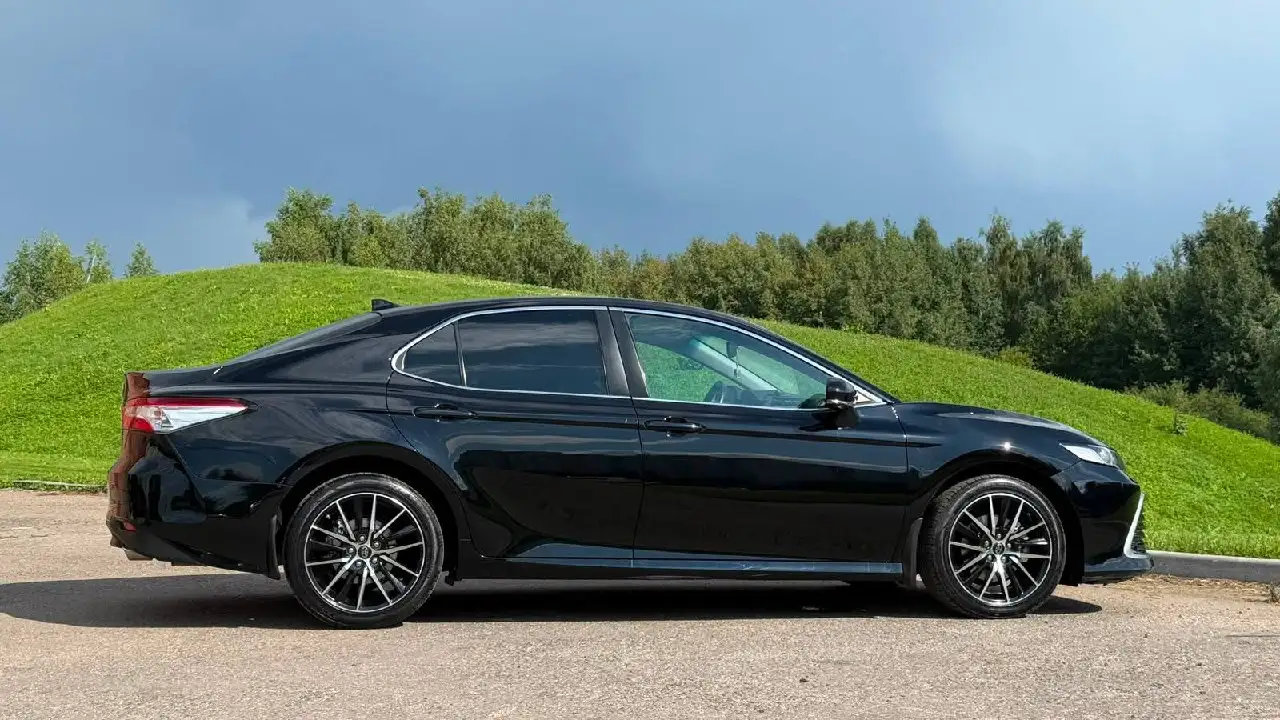 Toyota Camry 2021 в идеальном состоянии - Легковые автомобили (Авто) в Москва