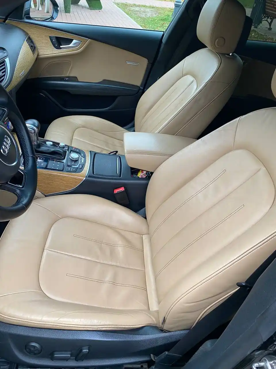 Продам Ауди А7 2012 года