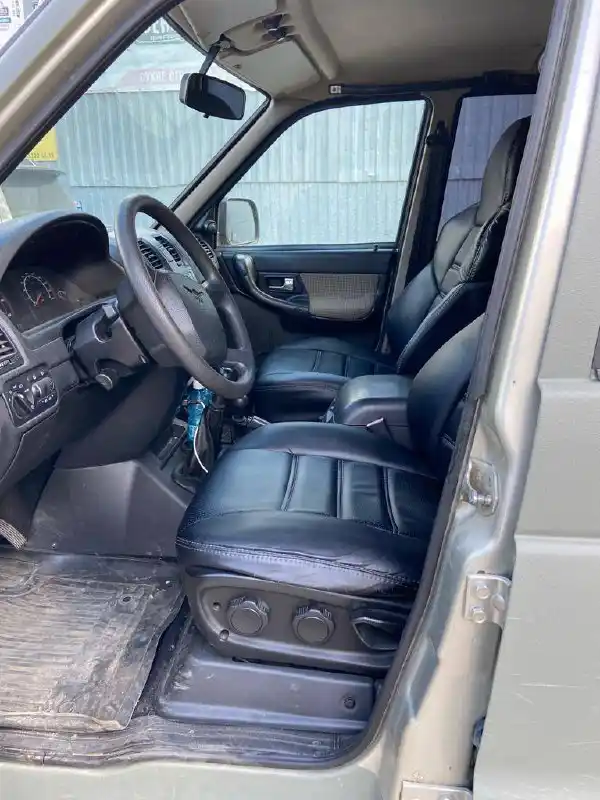 УАЗ Пикап 2012