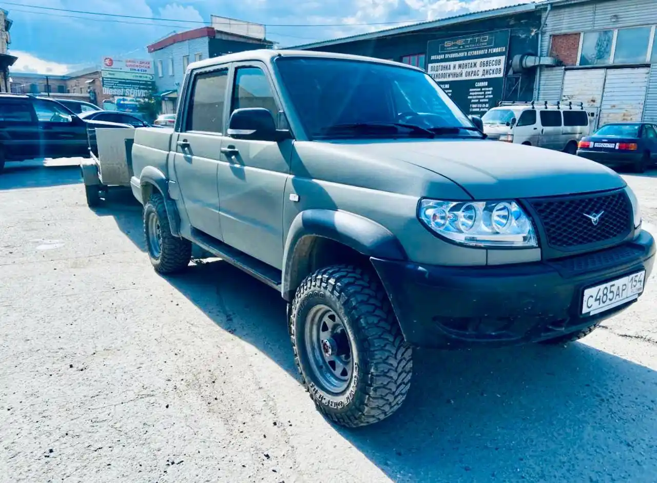 УАЗ Пикап 2012